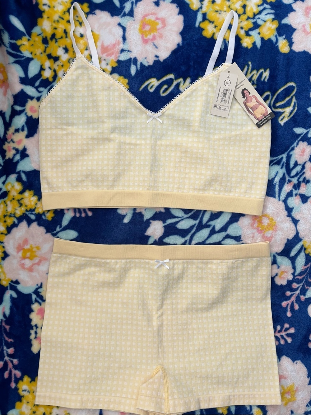 No Boundaries| YL/WHT Gingham Bralette & Boyshort Set - Women Intimates (XXL)
